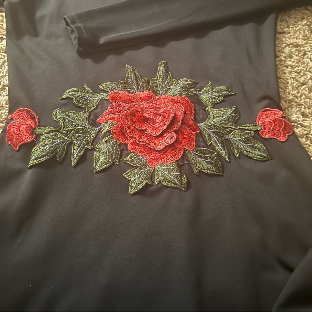 Turkish made maxi dress with 3d rose appliqué, sz medium - Picture 2 of 8